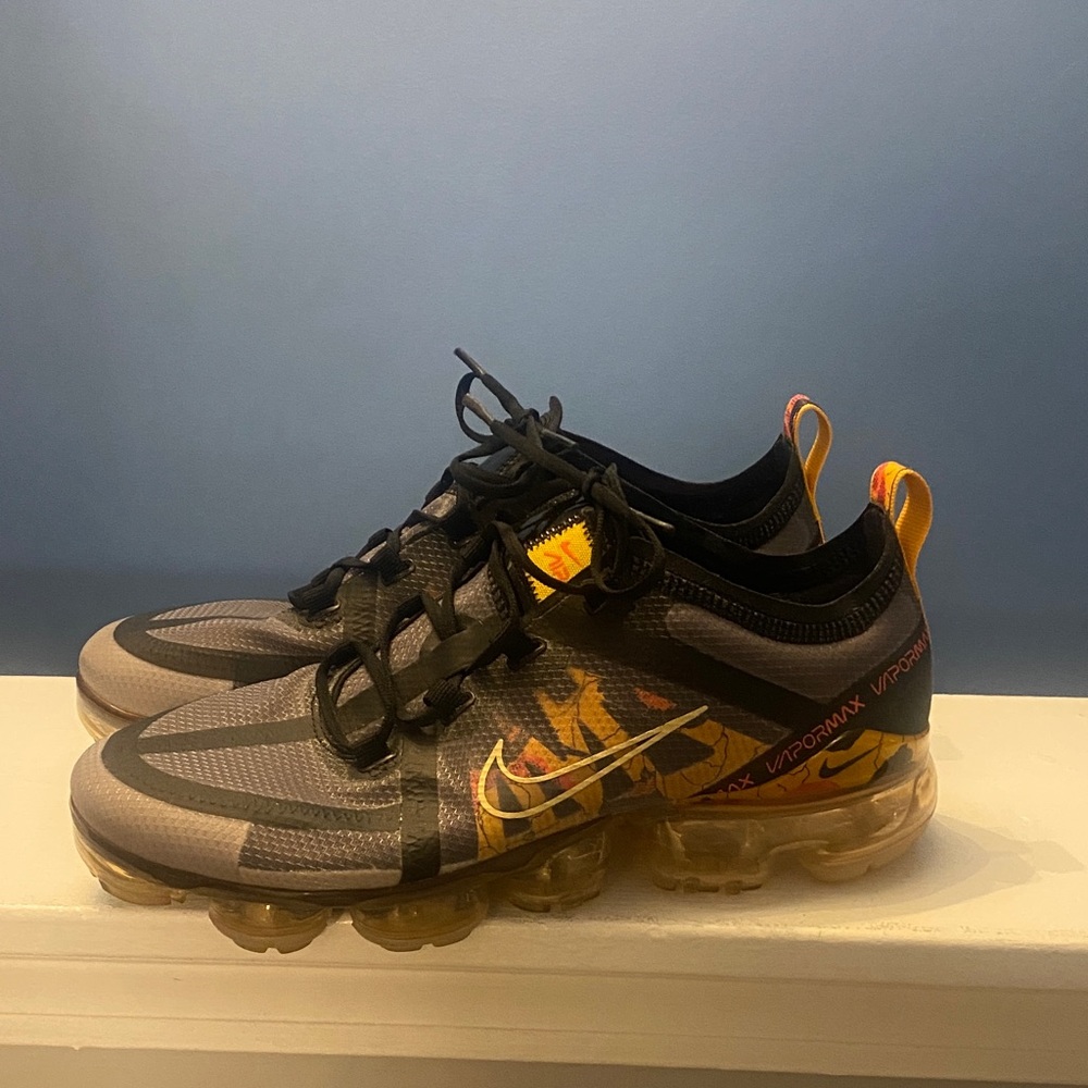 Nike VaporMax Flyknit Black and Gold Sneakers